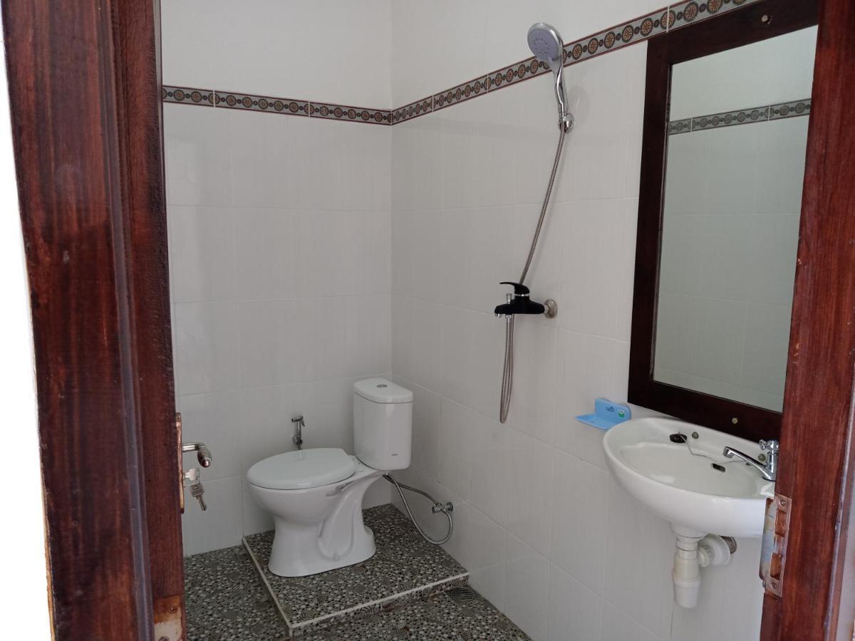 Aris Homestay&Warung Made Munduk Exterior foto